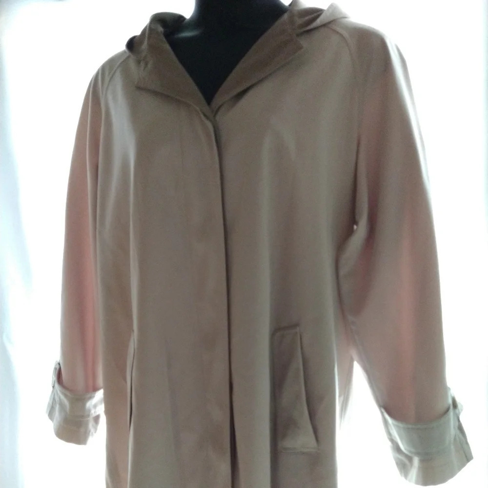 Gallery Hooded Trench Coat EUC - Picture 3 of 16
